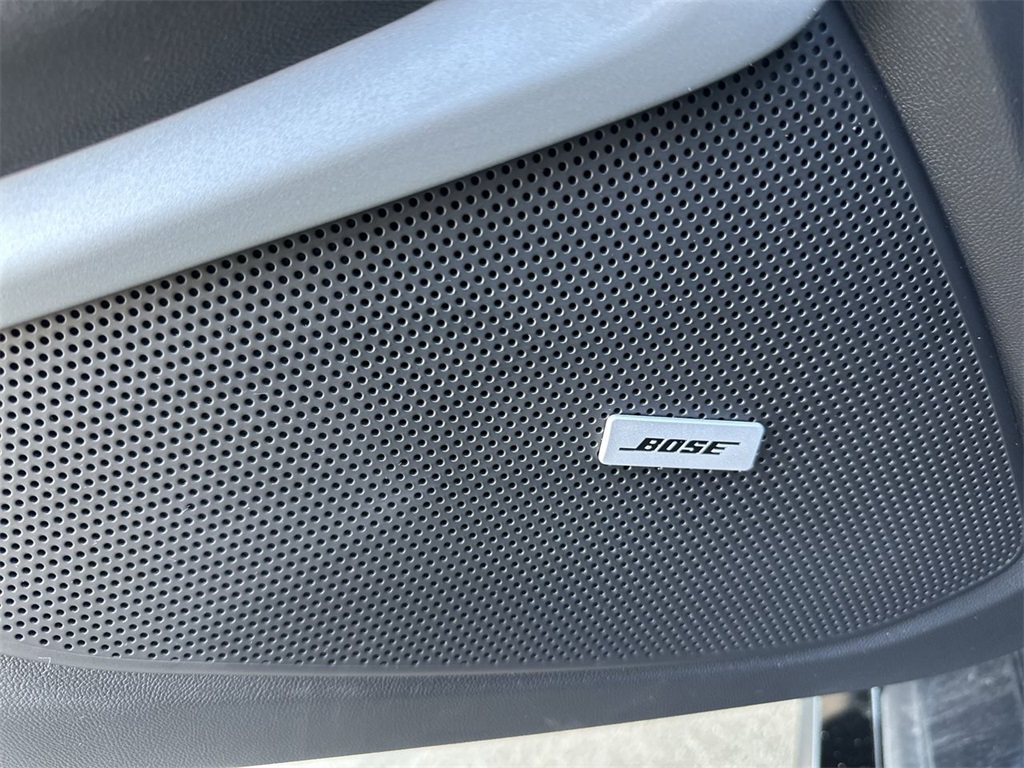 2022 Chevrolet Camaro LT1 photo 4