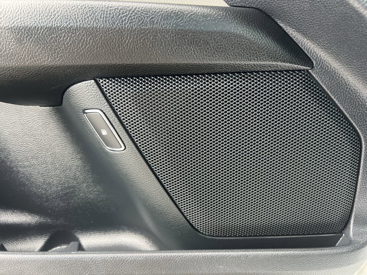 2018 Ford Fusion Hybrid S photo 16