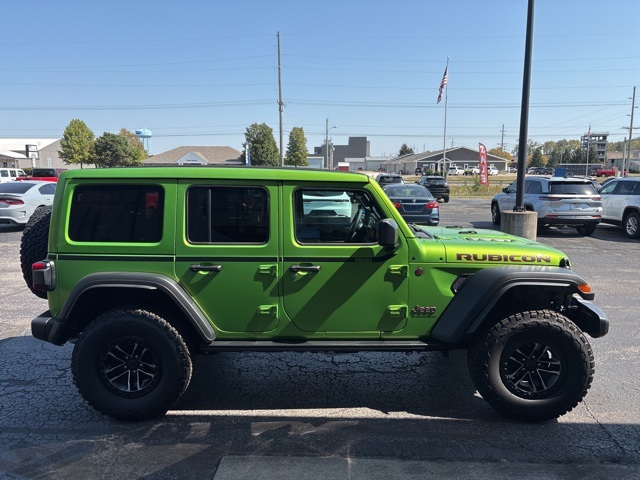2025 Jeep Wrangler Rubicon photo 9