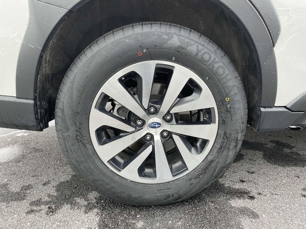 2024 Subaru Outback Base photo 23