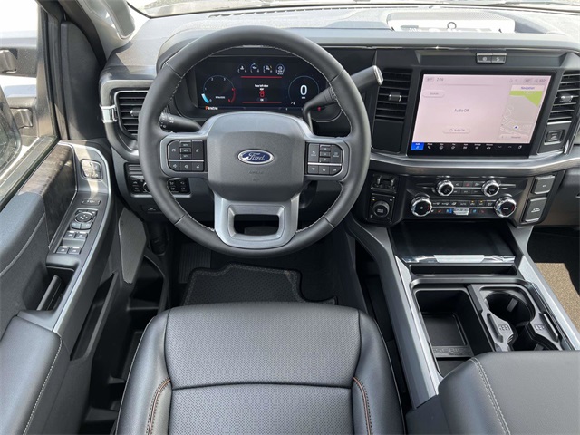 2025 Ford F-250 photo 5