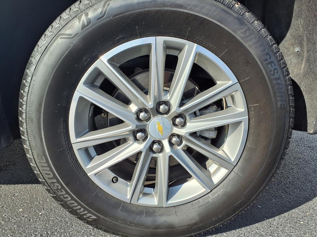 2023 Chevrolet Traverse Cloth photo 15