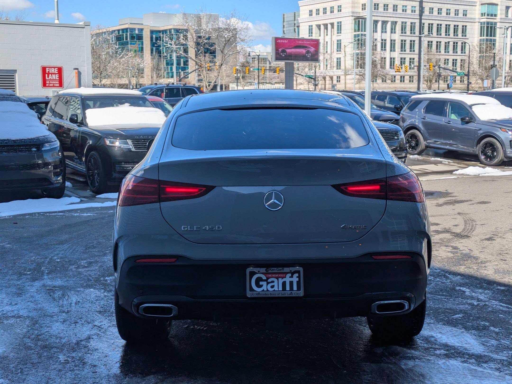 2025 Mercedes Benz GLE 450 4MATIC photo 4