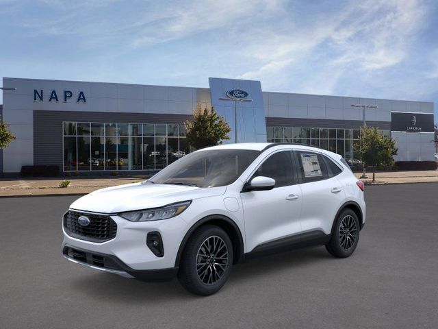 2025 Ford Escape PHEV's photo