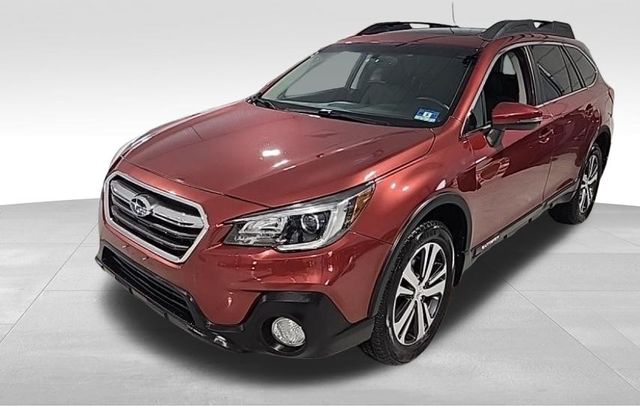 2018 Subaru Outback Limited's photo