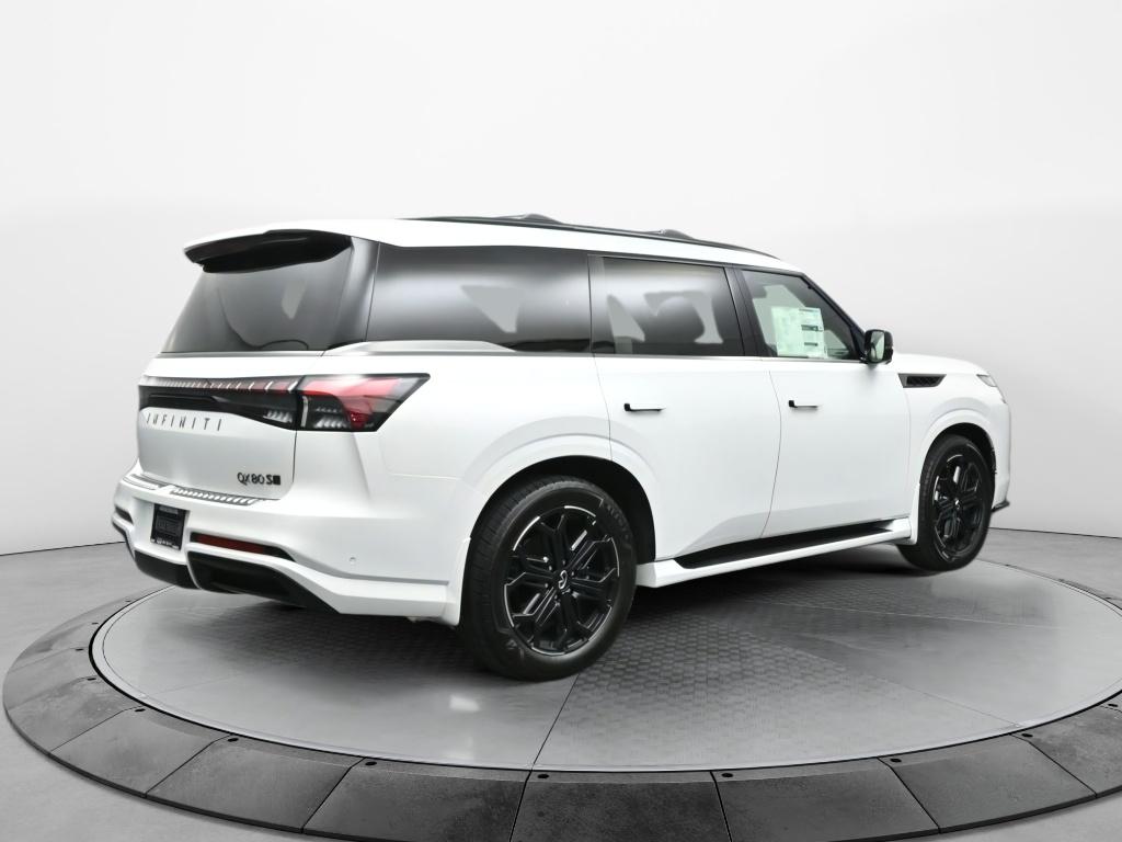 2026 Infiniti QX80 Sensory photo 6