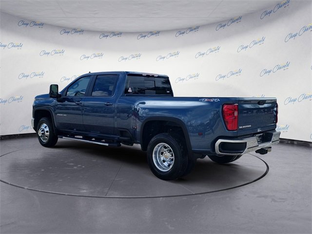 2026 Chevrolet Silverado 3500HD LT photo 3