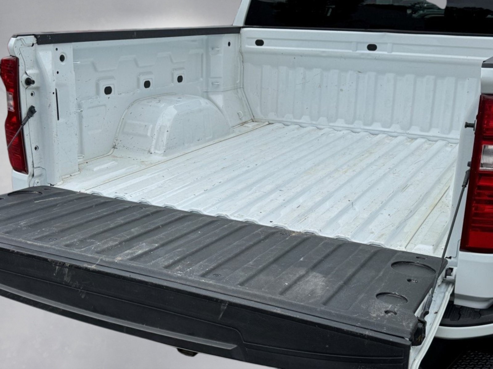 2022 Chevrolet Silverado 1500 Custom photo 16