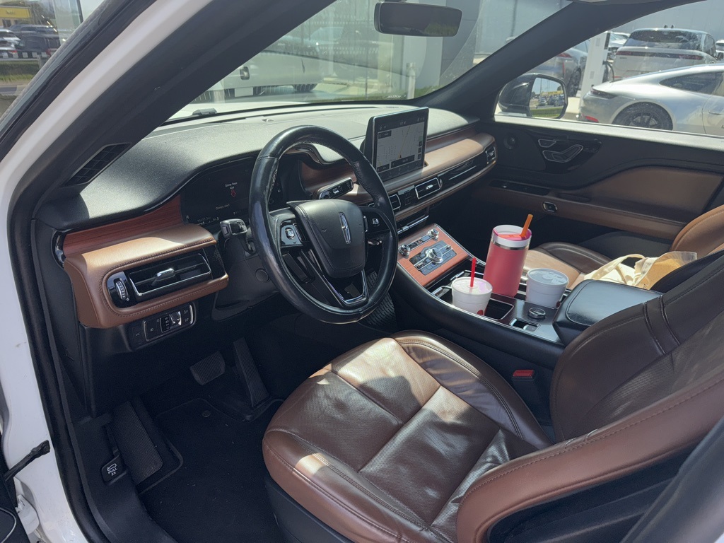 2021 Lincoln Aviator Reserve photo 4