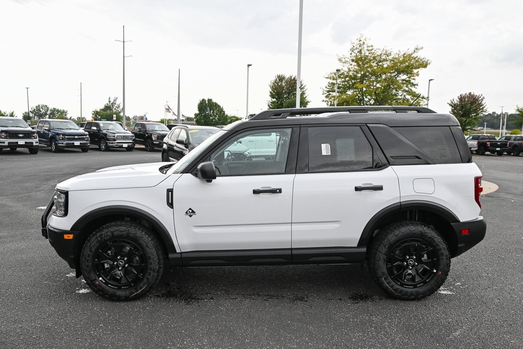 2025 Ford Bronco Sport Outer Banks photo 3
