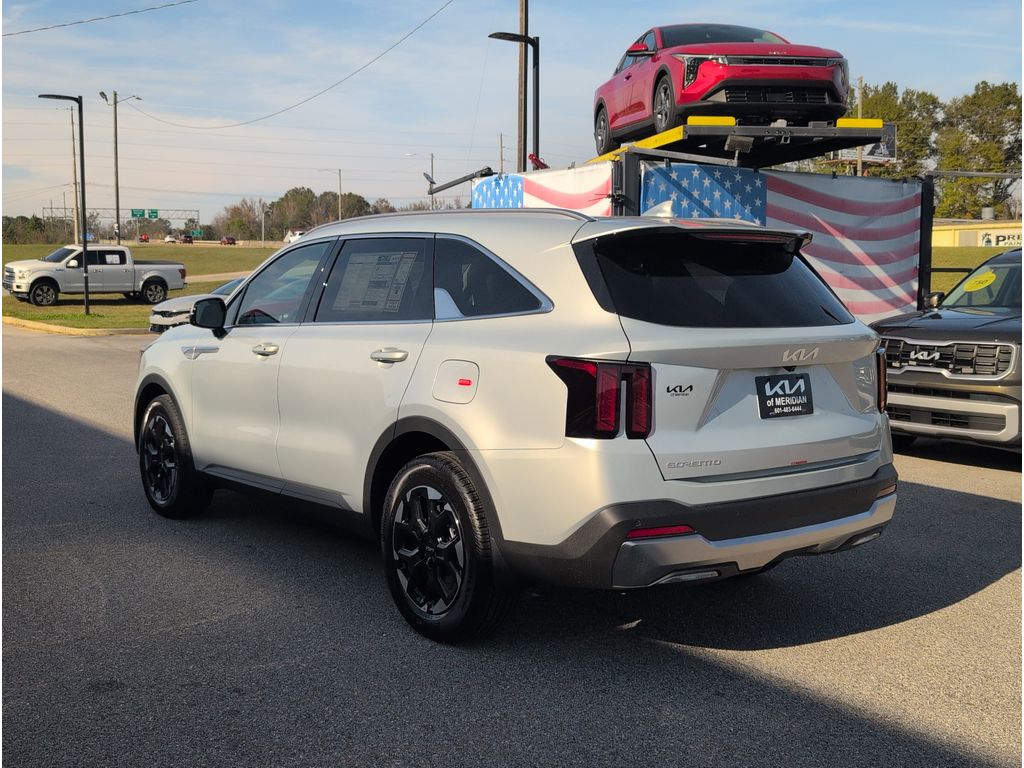 2026 Kia Sorento S photo 2