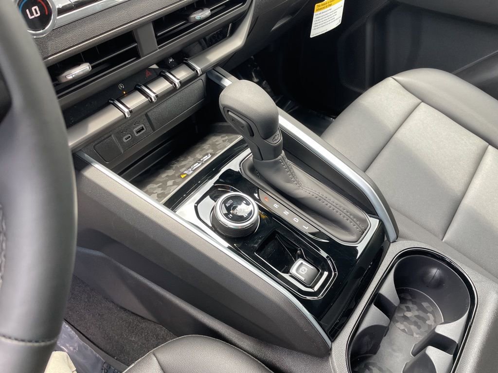 2026 Chevrolet Colorado Trail Boss photo 35