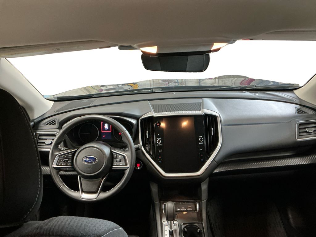 2024 Subaru Ascent Premium photo 9