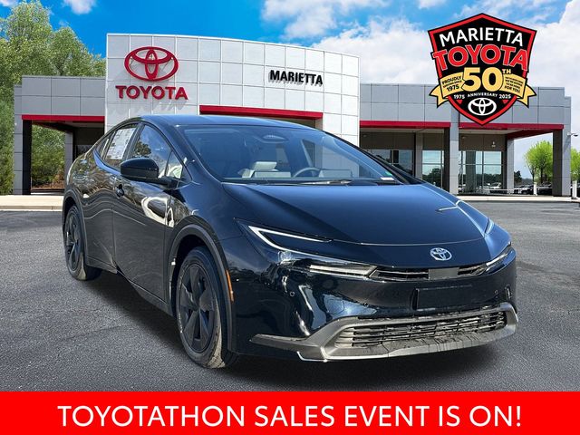 2026 Toyota Prius LE's photo