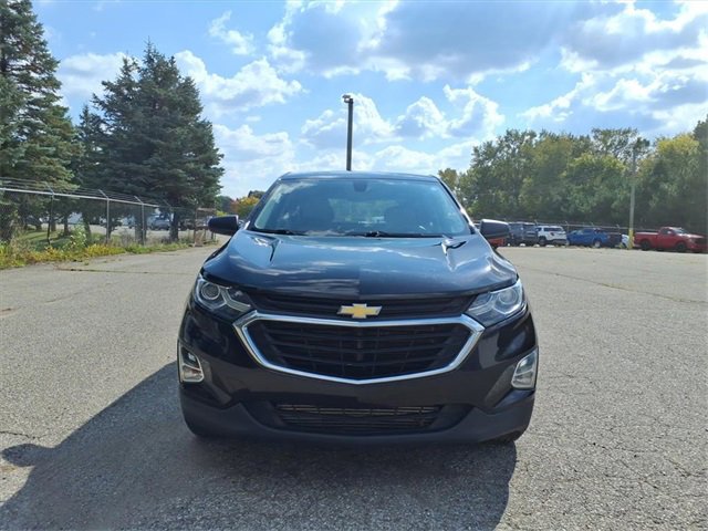 2018 Chevrolet Equinox LS photo 2