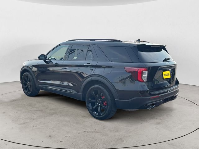 2022 Ford Explorer ST photo 2