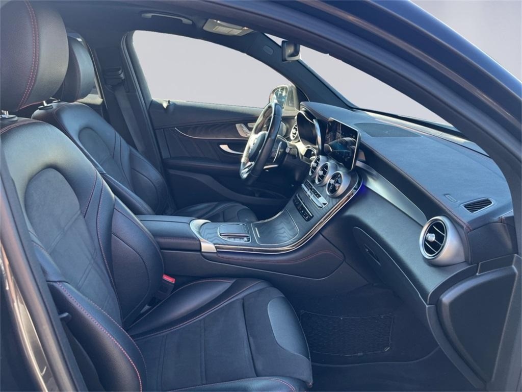 2020 Mercedes Benz GLC 43 AMG 4MATIC photo 17