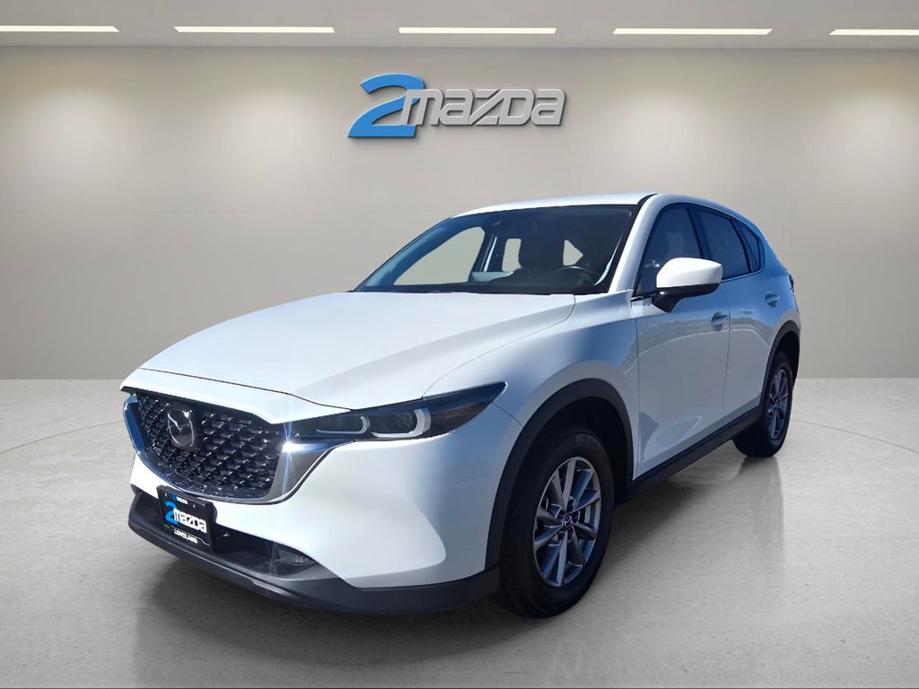 2022 Mazda CX-5 S Preferred package
