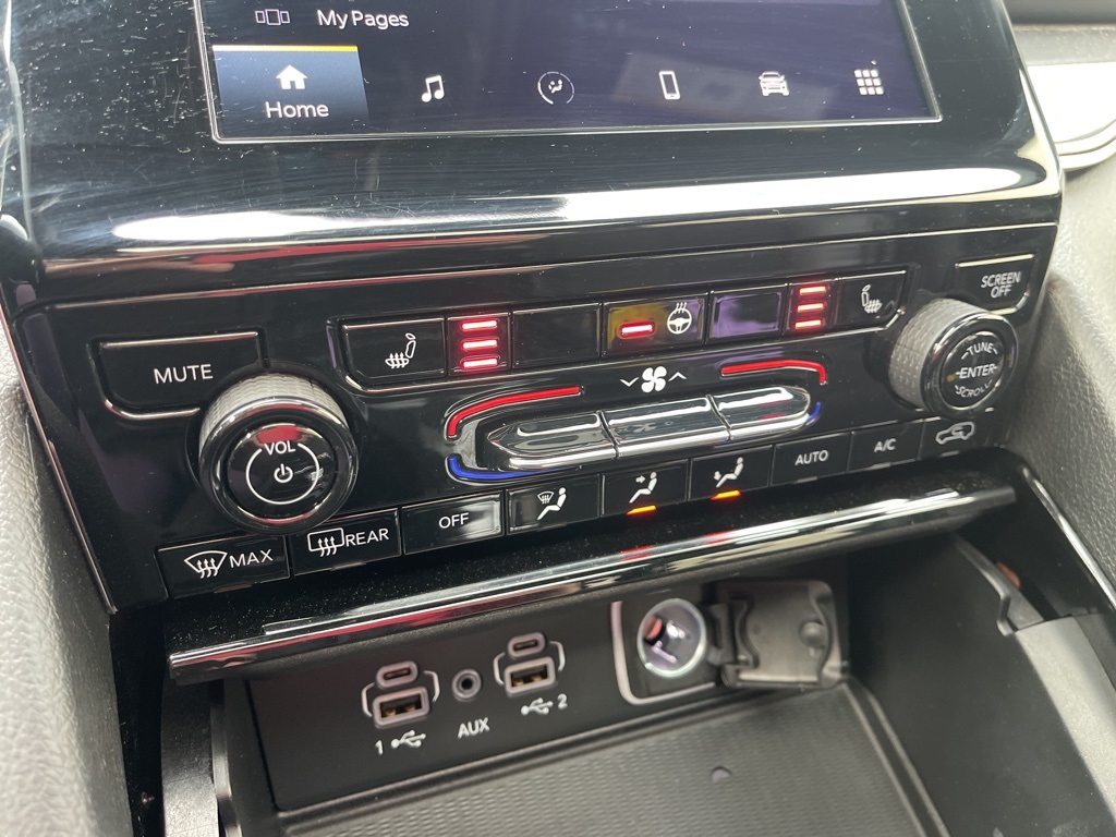 2023 Jeep Grand Cherokee Altitude photo 4