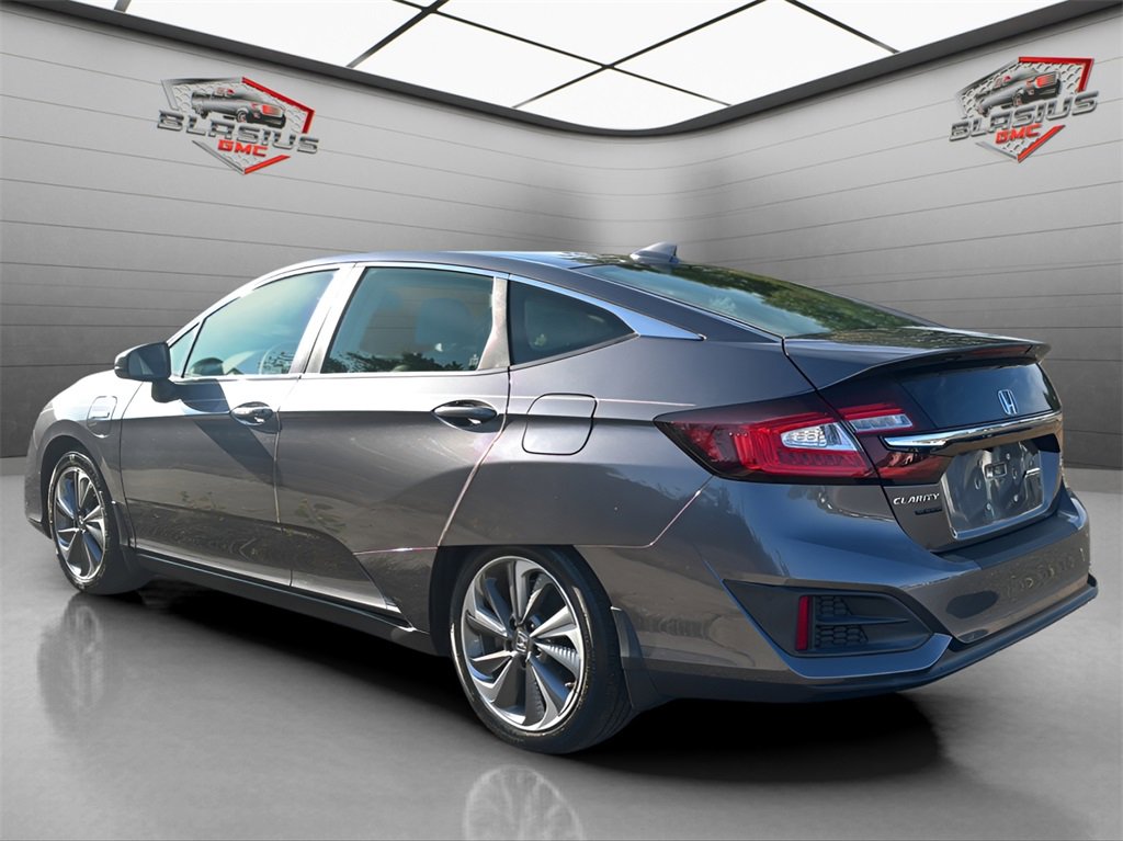 2021 Honda Clarity Plug-In Hybrid photo 2