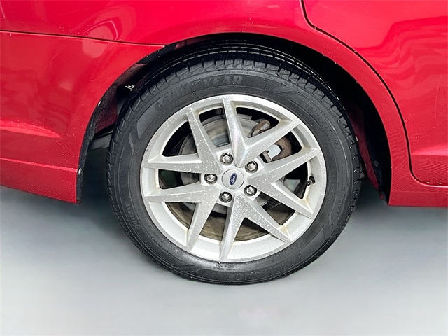 2012 Ford Fusion SEL photo 30