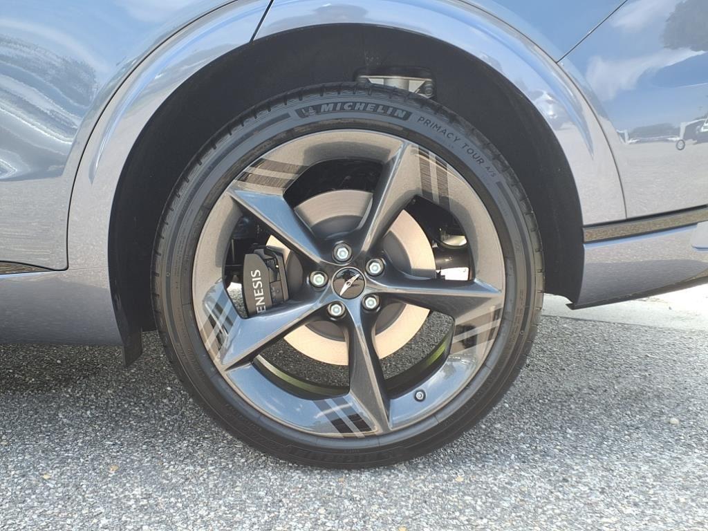 2026 Genesis GV70 3.5T Sport Prestige photo 3