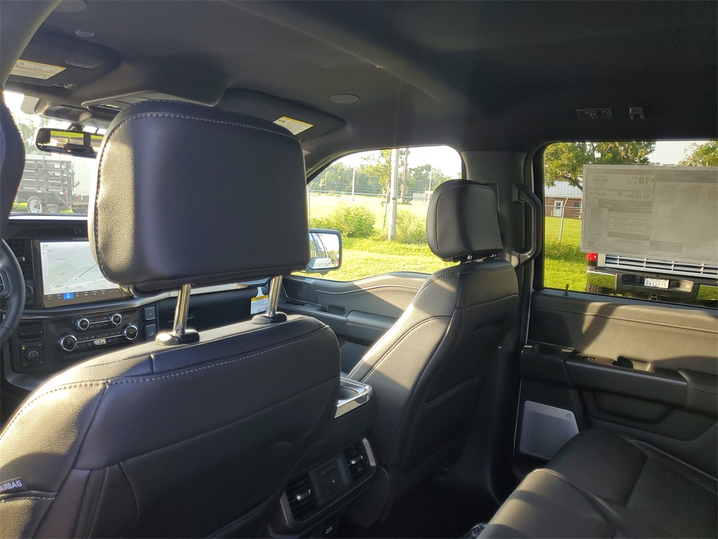 2025 Ford F-150 Lariat photo 24
