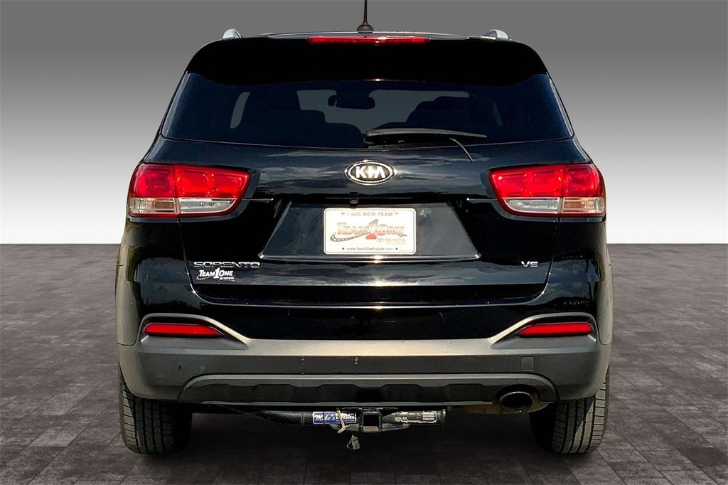 2016 Kia Sorento LX photo 4