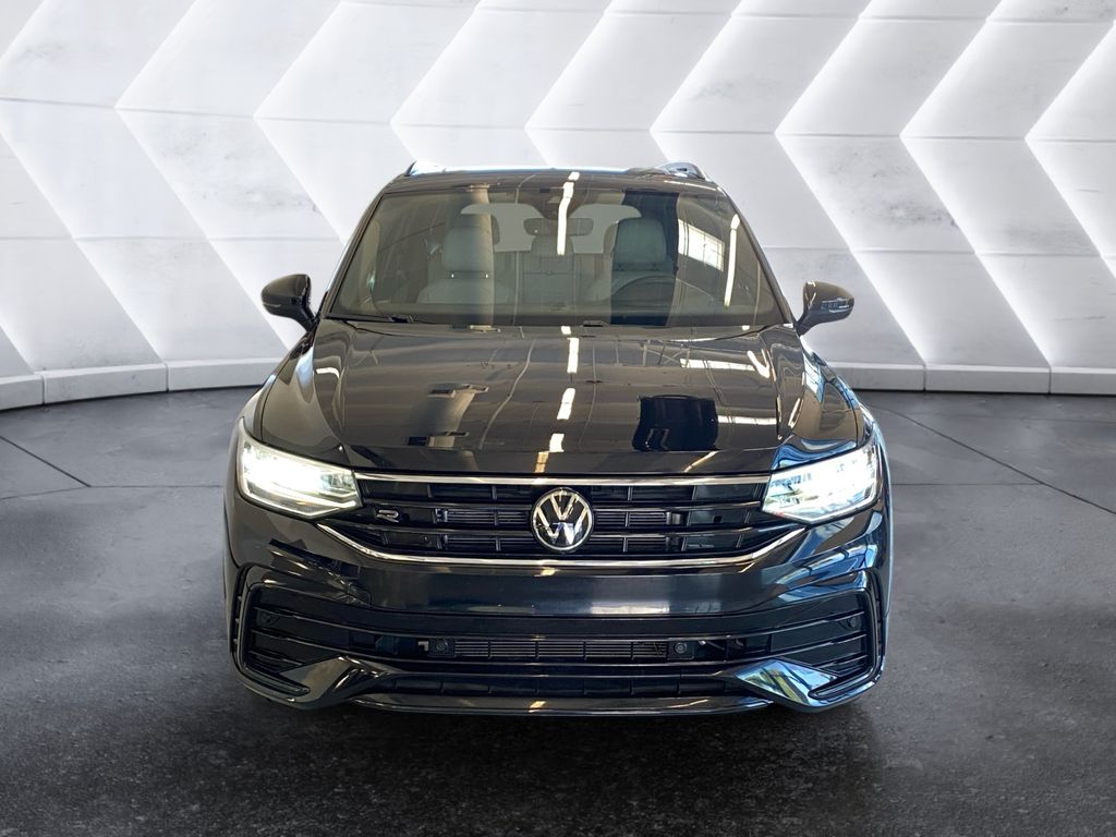 2024 Volkswagen Tiguan SE R-Line Black photo 2