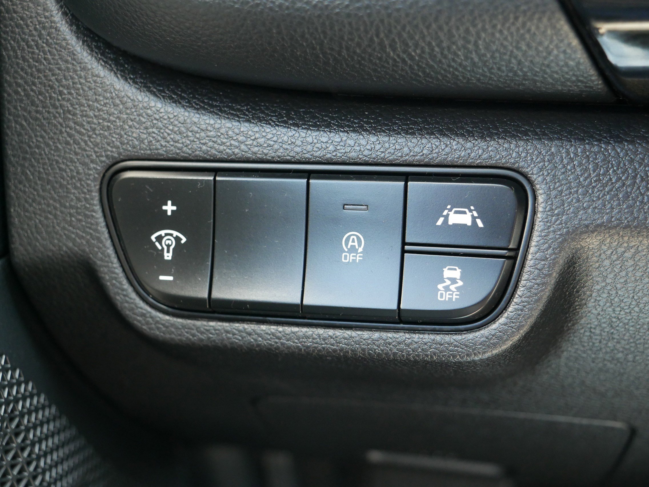 2022 Kia Seltos EX photo 26