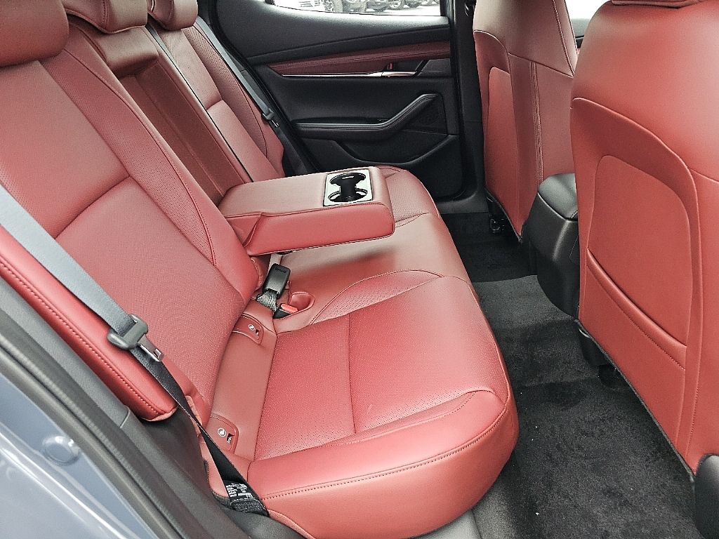2025 Mazda Mazda3 2.5 s Premium photo 8