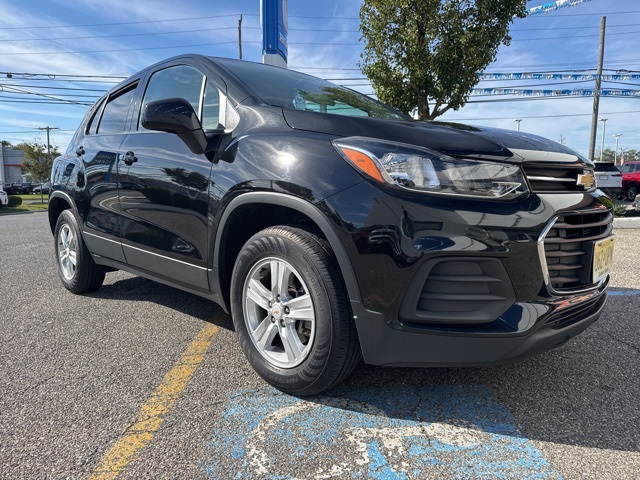 Used 2020 Chevrolet Trax LS with VIN KL7CJNSB8LB090350 for sale in Lakewood, NJ