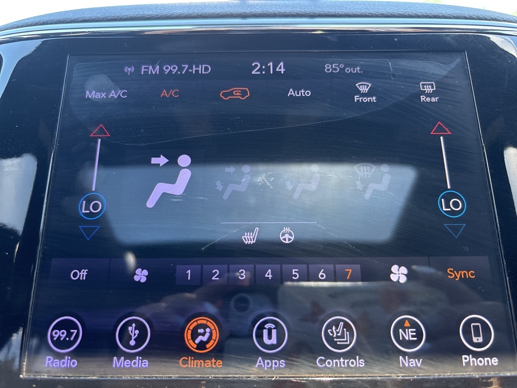 2019 Jeep Grand Cherokee Altitude photo 29