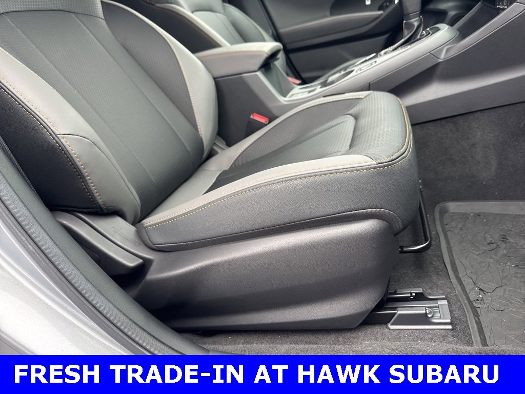 2025 SUBARU CROSSTREK - Image 8