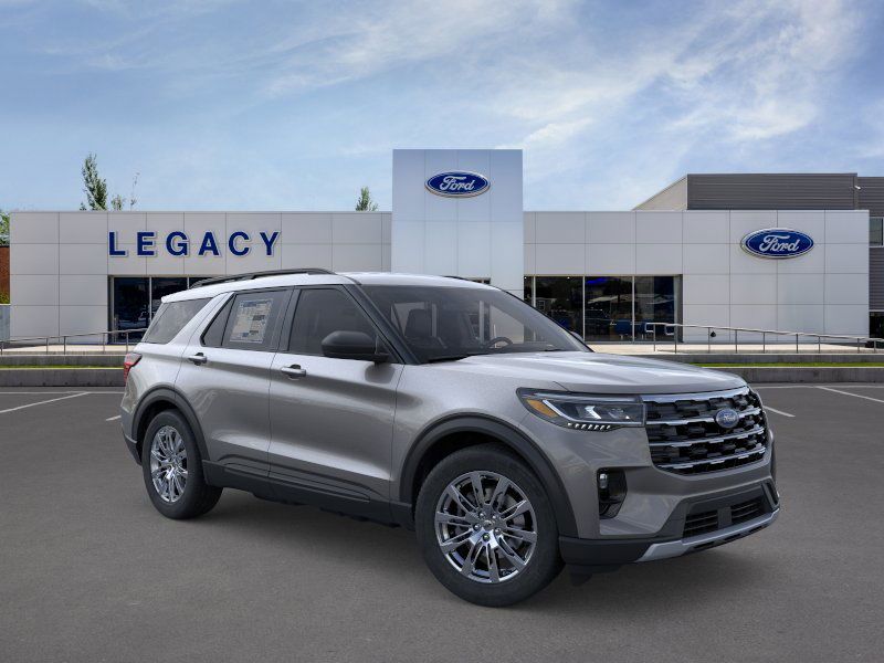 2026 Ford Explorer Active's photo