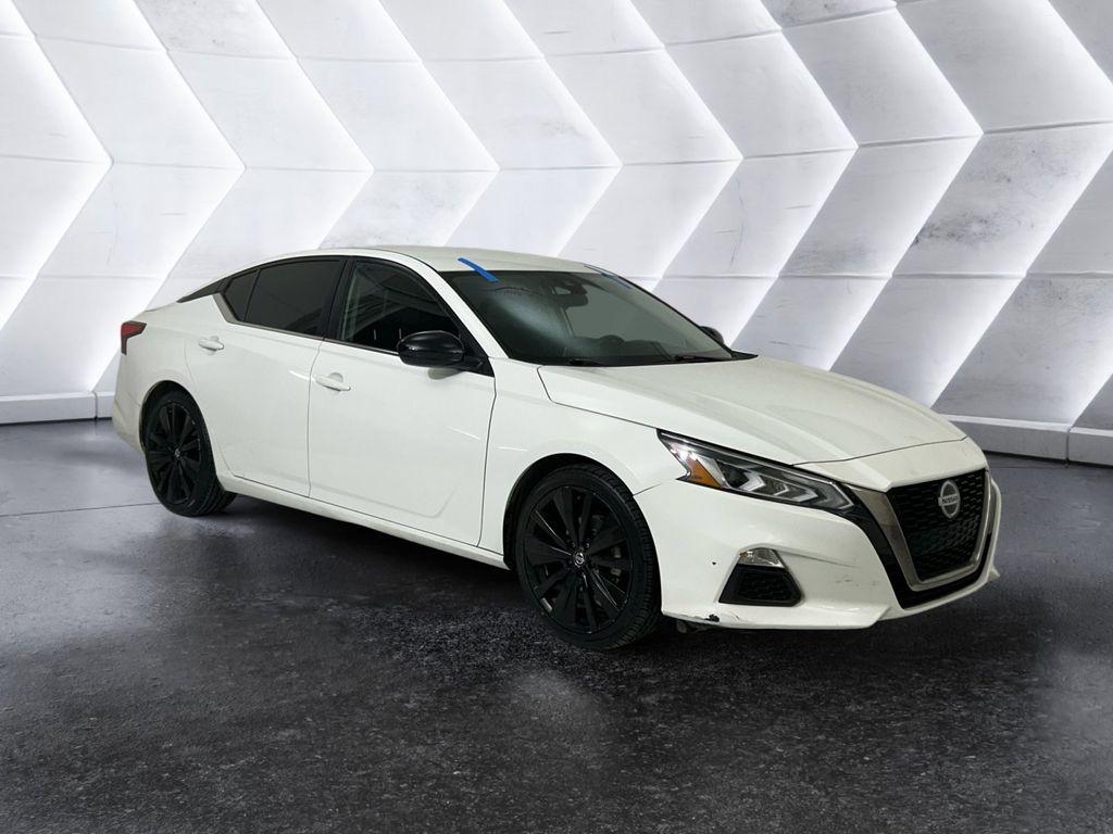 2021 Nissan Altima SR