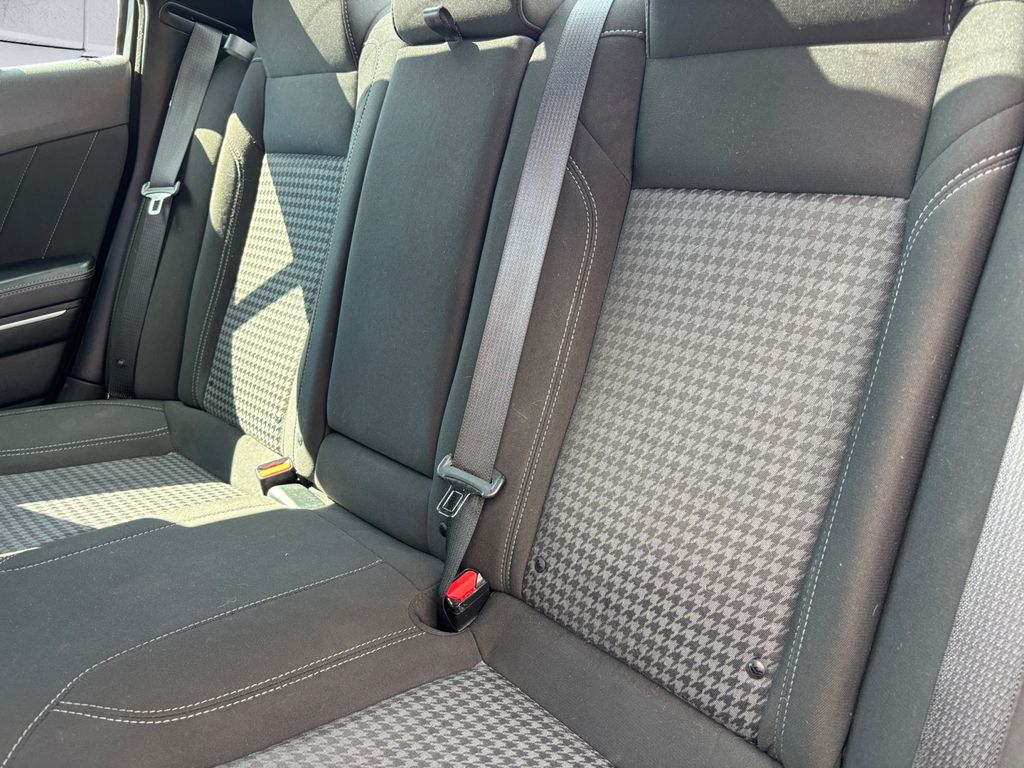 2023 Dodge Charger SXT photo 18