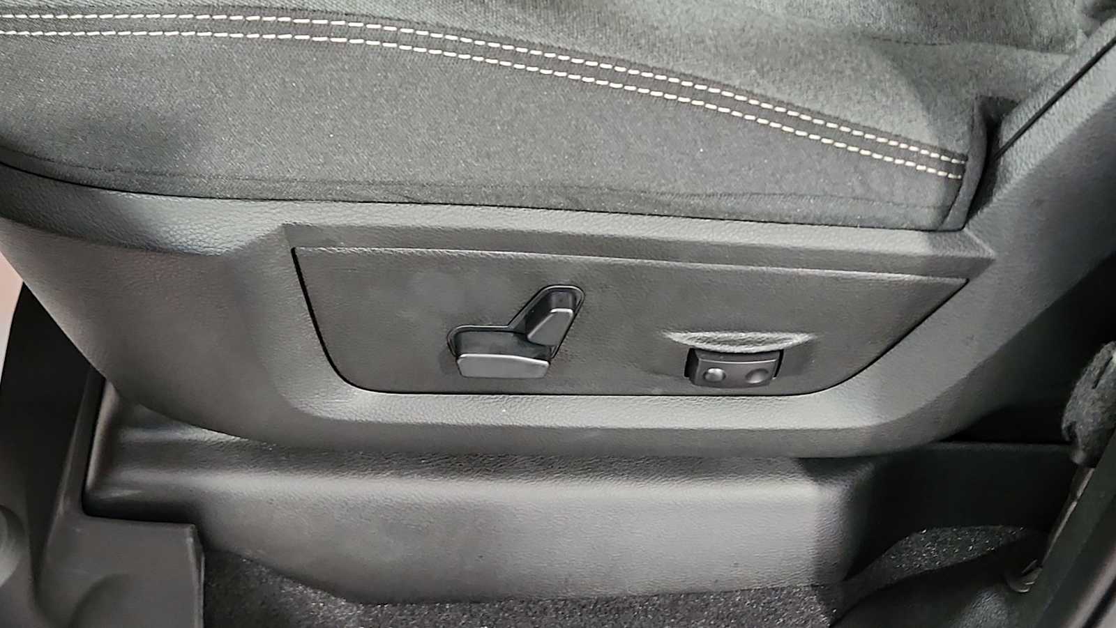 2026 Ram 2500 Big Horn photo 15