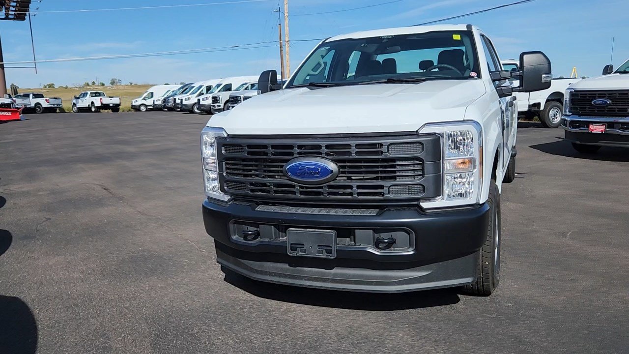 2026 Ford F-250 XL photo 4