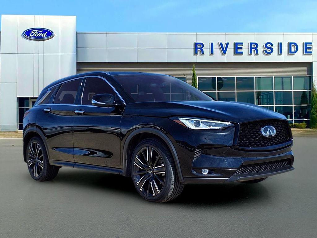 2022 INFINITI QX50 Luxe