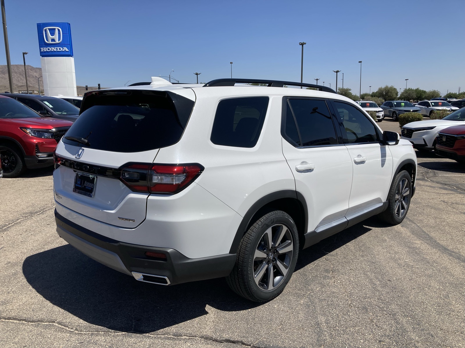 2025 Honda Pilot Touring photo 5