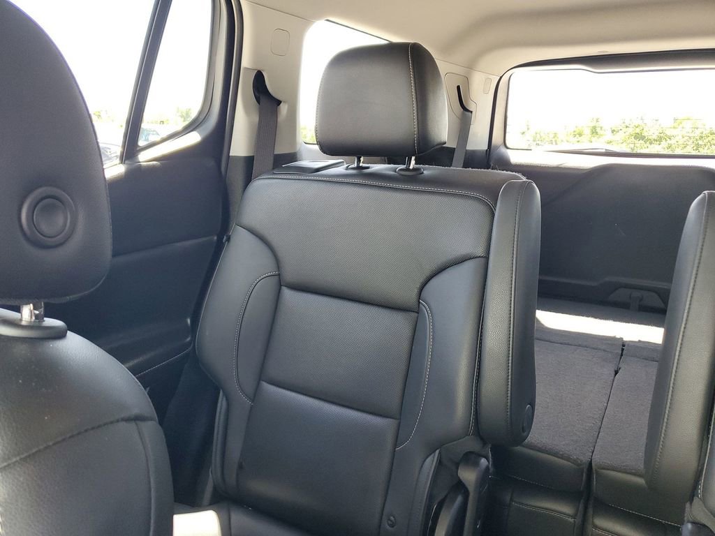 2023 Gmc Acadia SLT photo 12