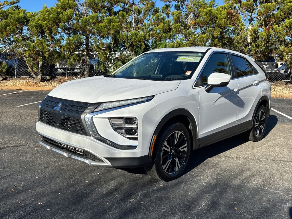 2025 Mitsubishi Eclipse Cross SE photo 4