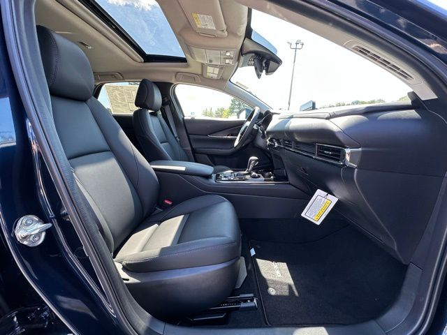 2025 Mazda CX-30 2.5 S Preferred photo 31