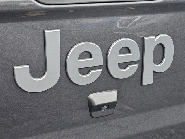 2023 Jeep Gladiator Overland photo 14