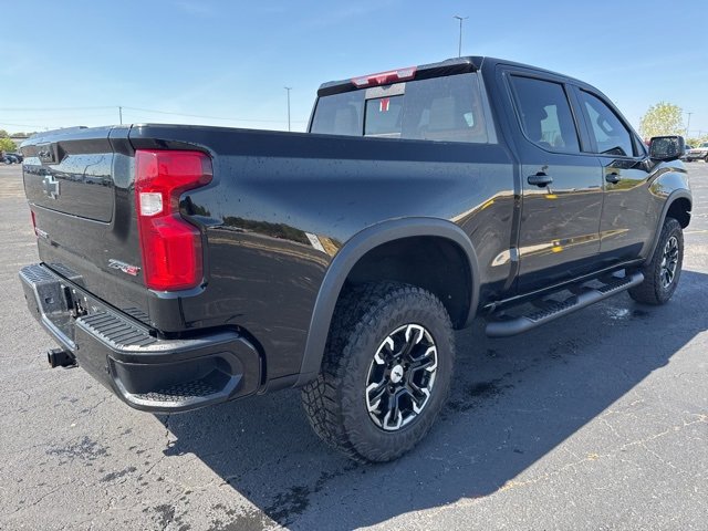 2022 Chevrolet Silverado 1500 ZR2 photo 4