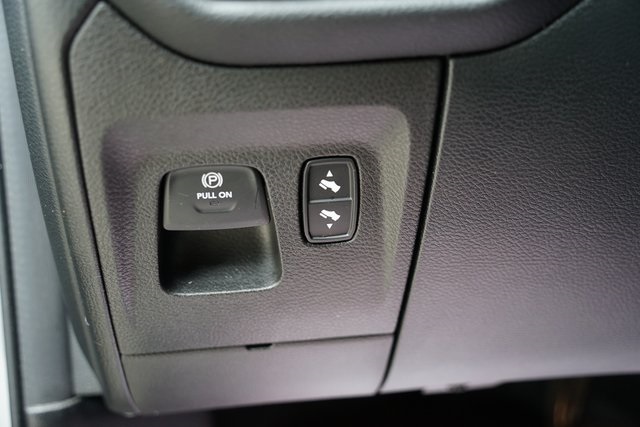 2021 RAM 1500 - Image 12