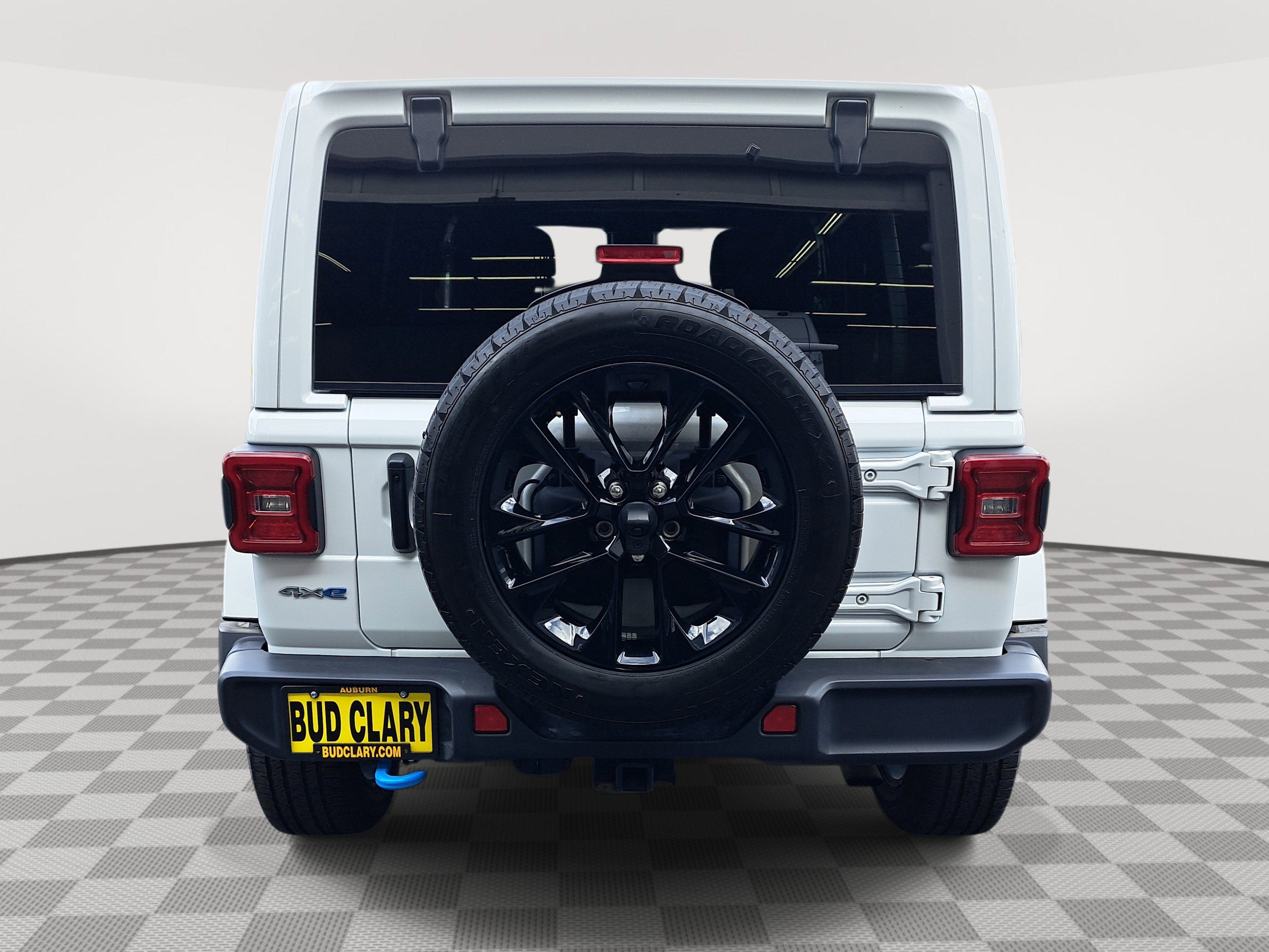 2024 Jeep Wrangler 4xe Sahara photo 4