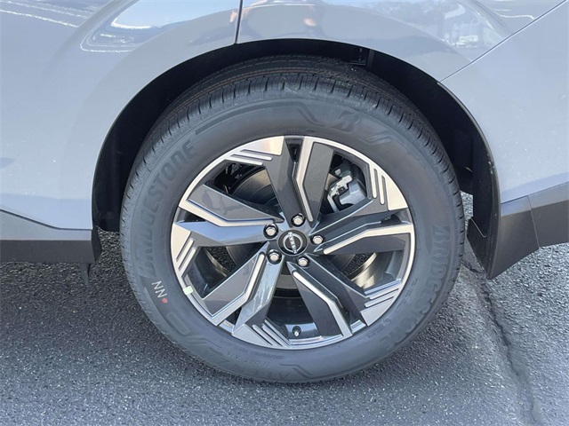 2025 Nissan Murano SL photo 12