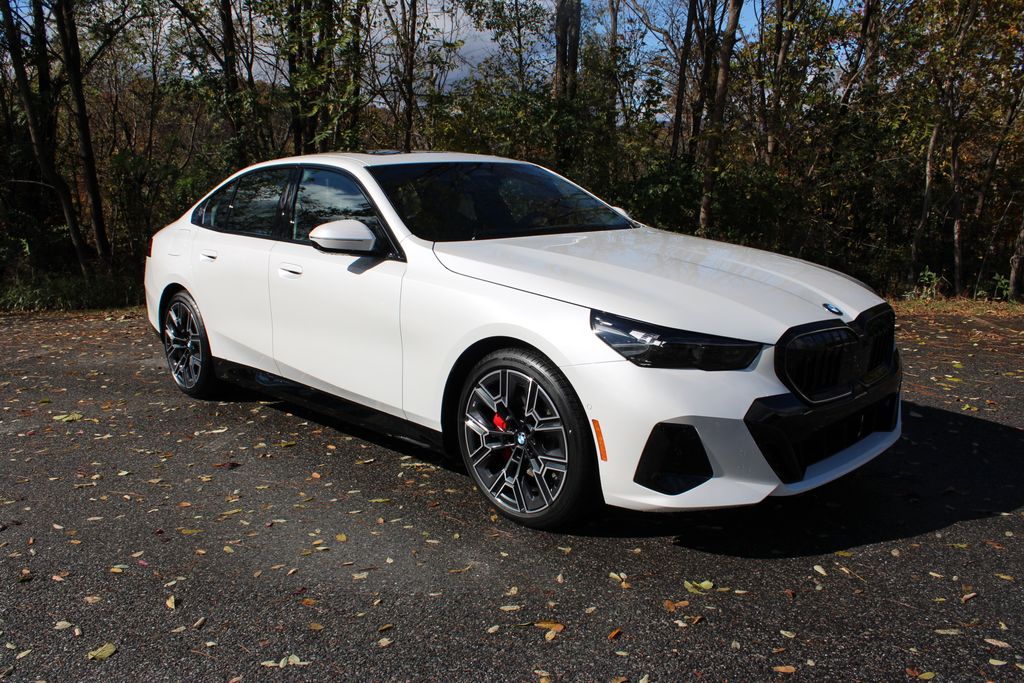 2026 Bmw 530i xDrive photo 2